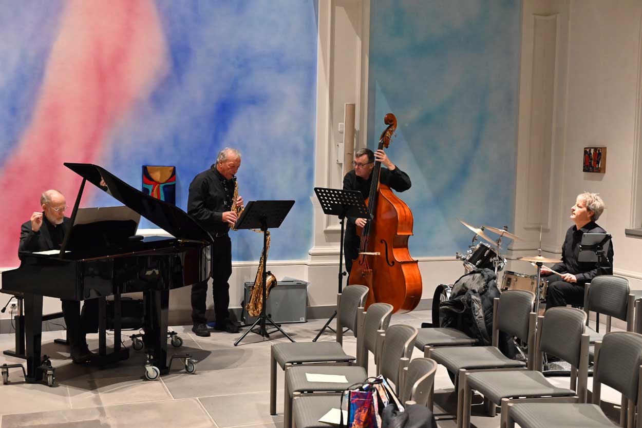 Peter Bischof Jazzband musiziert im Pilgergottesdienst